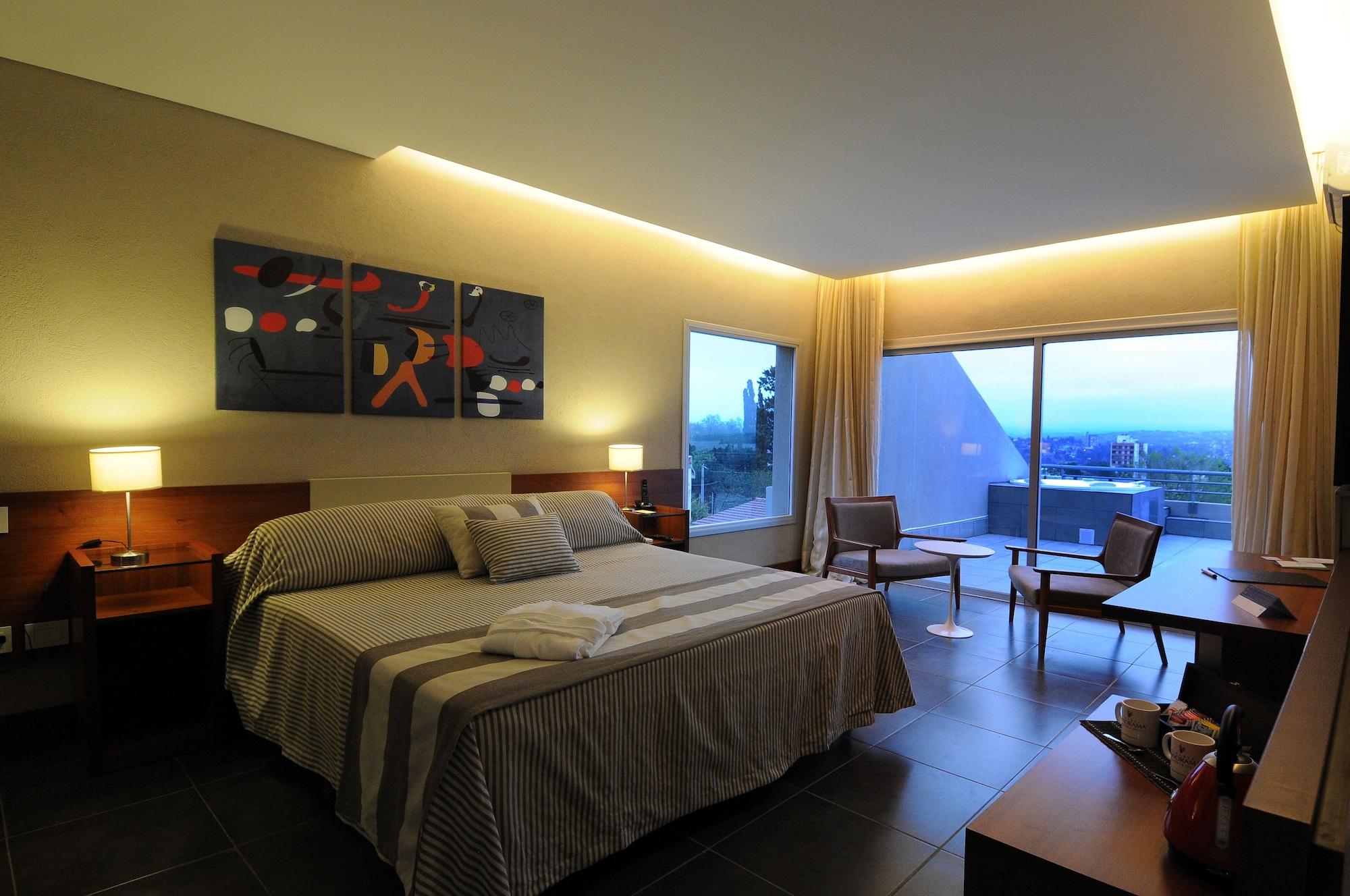 Pinares Panorama Suites, Spa & Convention Center 비야카를로스파스 외부 사진
