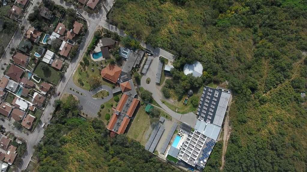 Pinares Panorama Suites, Spa & Convention Center 비야카를로스파스 외부 사진