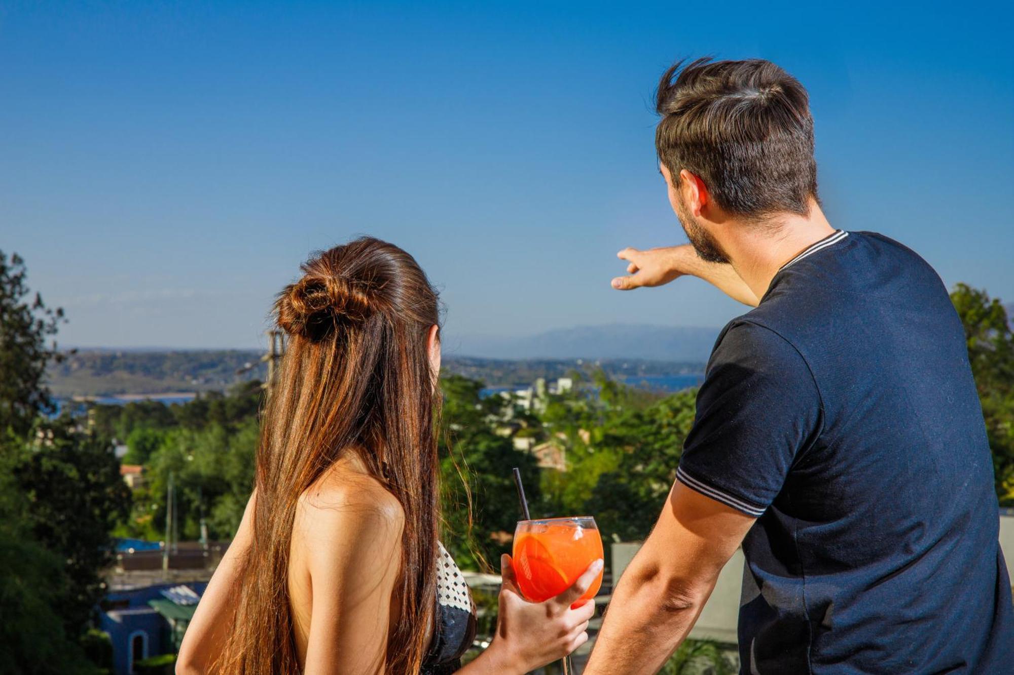Pinares Panorama Suites, Spa & Convention Center 비야카를로스파스 외부 사진